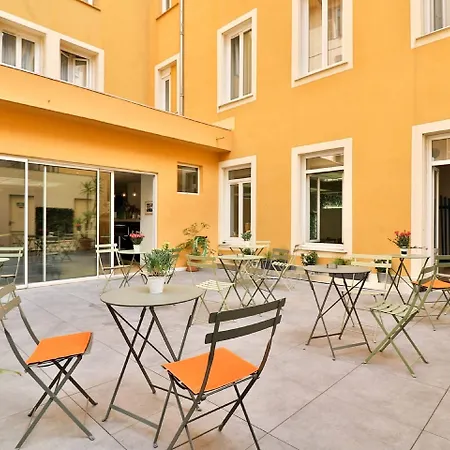 Hotel Le Noailles Nice Gare-2