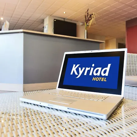 Kyriad Toulon Est Hyeres La Garde-2