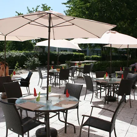 Euro Hotel Paris Creteil-3