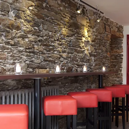 Logis Hotel Chateaubriand-2