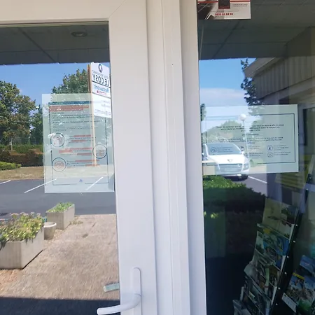 Hotel Le Cosy Blois Villebarou-2
