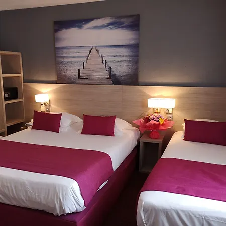 Atoll Hotel Restaurant-3