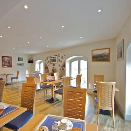 Hotel Le Bourbon Pau Centre-2