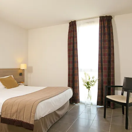 Apparthotel Séjours&Affaires Manosque-2