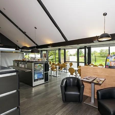 The Originals Access Hotel Bordeaux Aeroport-3