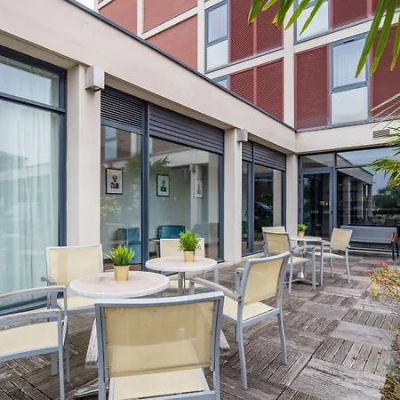 Brit Hotel Du Stade Rennes Ouest-2