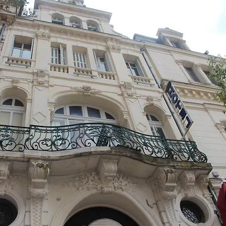 Hotel Au Chapon Fin-3