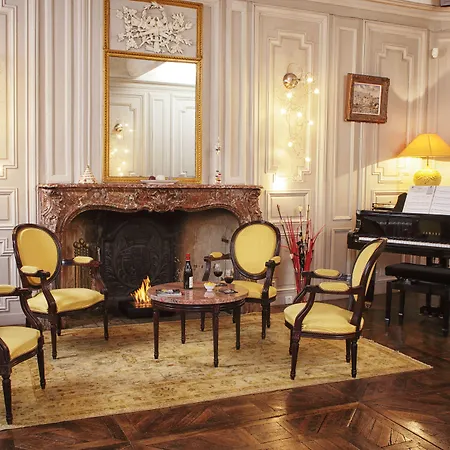 Hotel D'haussonville-3