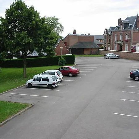 Hotel Restaurant La Paix La Robe Et Le Palais-2