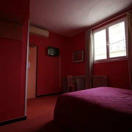 Hotel Moderne-2