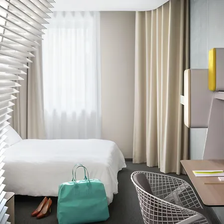 Okko Hotels Lyon Centre-2