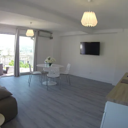 Maison Carles BnB-3