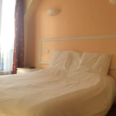 Hotel Andre Gill-2