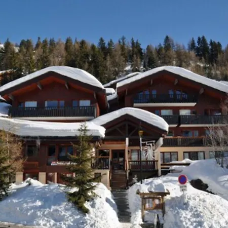 Chalet Hotel Rhododendrons-3