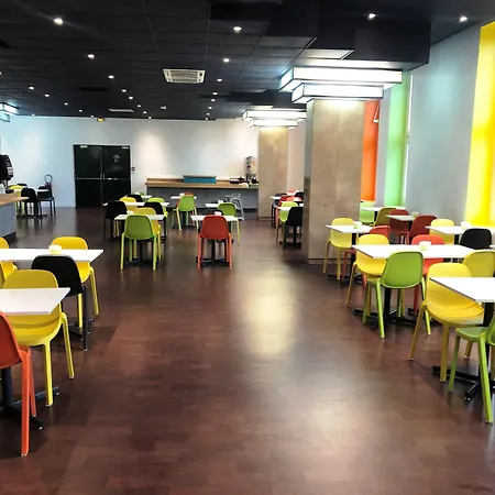 ibis budget Paris Porte de Bercy-3