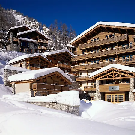 Hotel Les Barmes De L'Ours-2