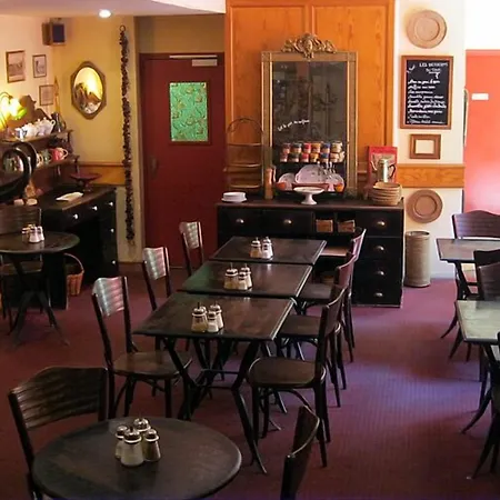 Le Vieux Carre-3