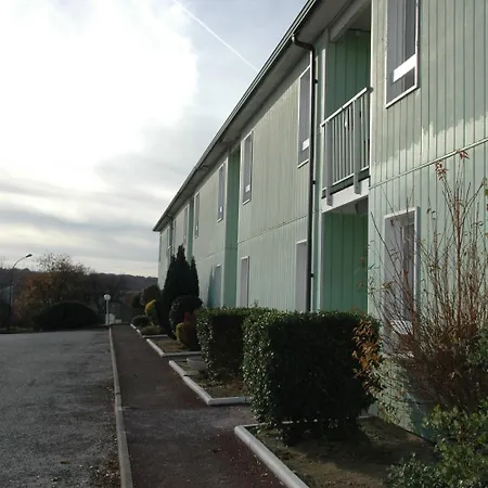 Le 81 HOTEL-2
