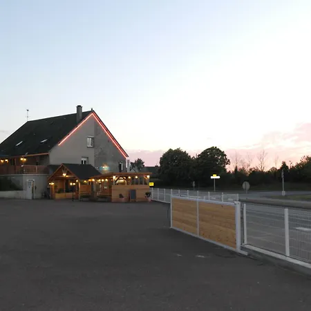Les Closeaux Phil-3