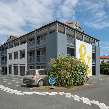 B&B Hotel Bayonne-3