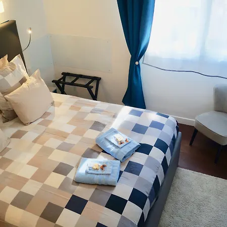 Cannes City B&B-2