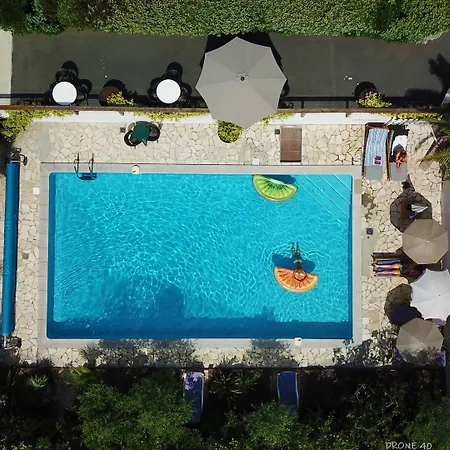 Hotel Aquitaine-3
