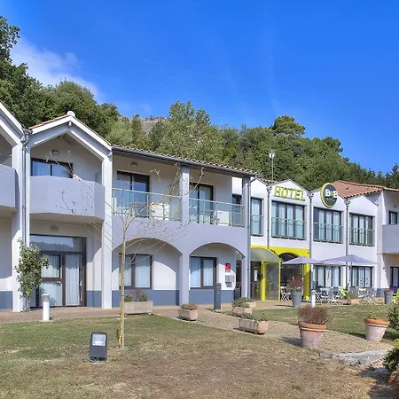 B&B HOTEL Villeneuve Loubet Village-3