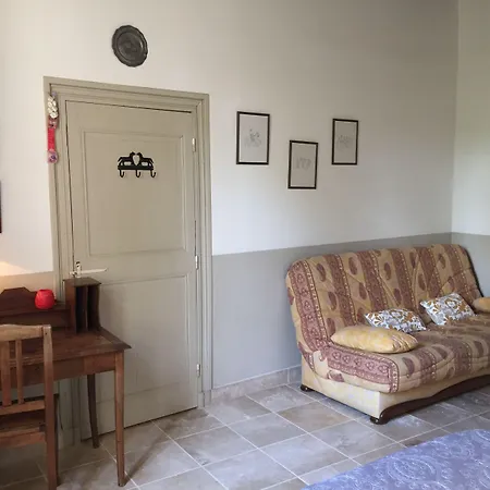 Les Huguets-2