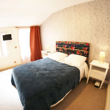 Hotel & Cantine De La Plage-2