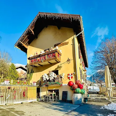 La Petite Auberge-2