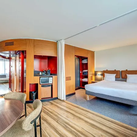 B&B Home Paris Nord 18Eme-2