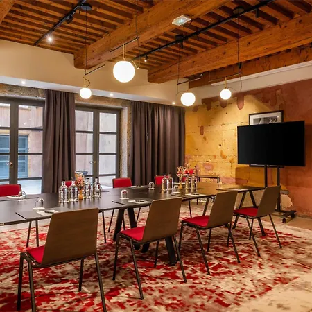 Cour Des Loges Lyon, A Radisson Collection Hotel-3