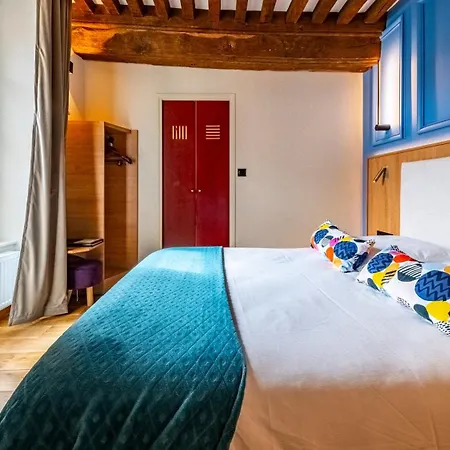 Hotel Relais De La Cote D'or-3