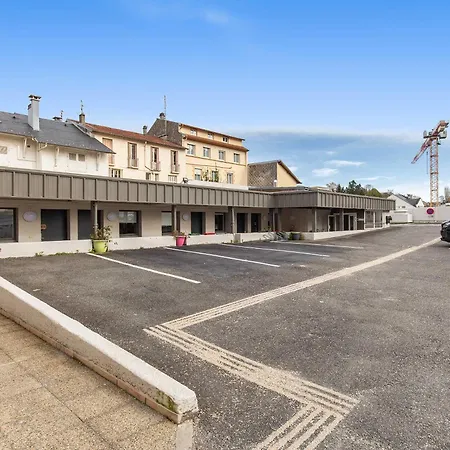 B&B Hotel Lourdes Centre Gare 3 Etoiles-2