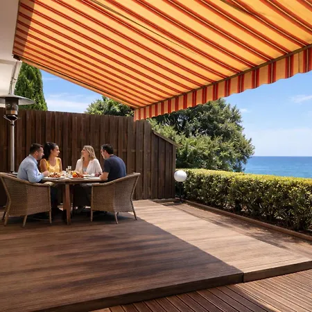 Beachfront Villa Cannes I Garden - Terrace & Sea View -Prime Location- Free Parking-3