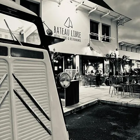 Bateau Libre Hotel-3
