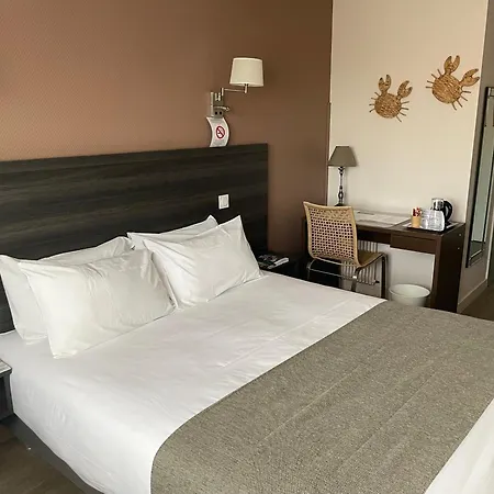 Cit'Hotel Logis Le Chene Vert-2