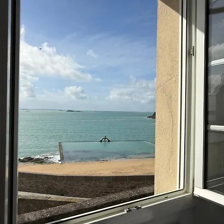 Hôtel La Porte Saint Pierre-Logis Hôtel Intra Muros RÉNOVÉ en 2026-3