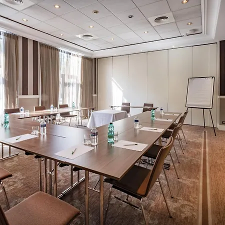 Holiday Inn Nice By Ihg-3