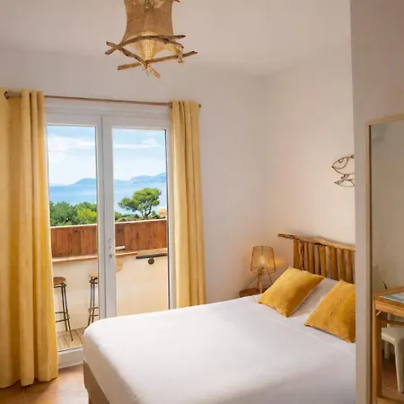 Hôtel Almanarre Plage - Hôtel Eco-Responsable-3