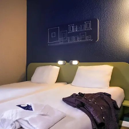 Ibis Budget Arles Sud Fourchon-2