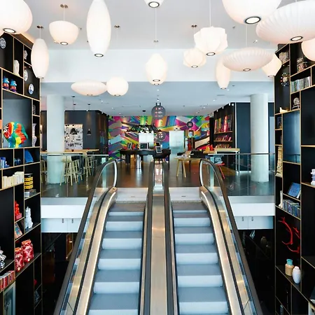 Citizenm Paris La Defense-3