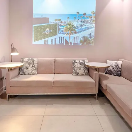 Mercure Villeneuve Loubet Plage-2