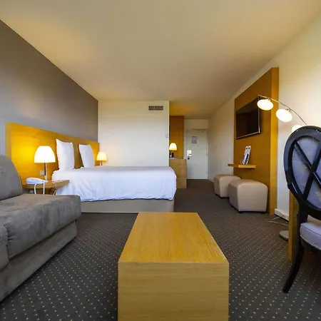Mercure Bordeaux Lac-3