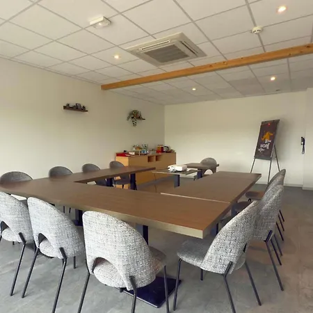 Ibis Dijon Sud-3