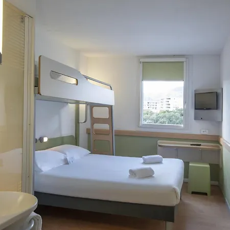 Ibis Budget Ajaccio-2