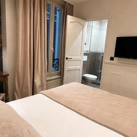 Hotel Des Bains-3