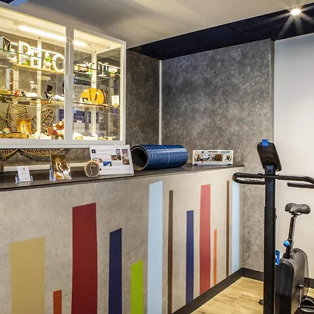 Ibis Budget Paris Clichy Mairie-2
