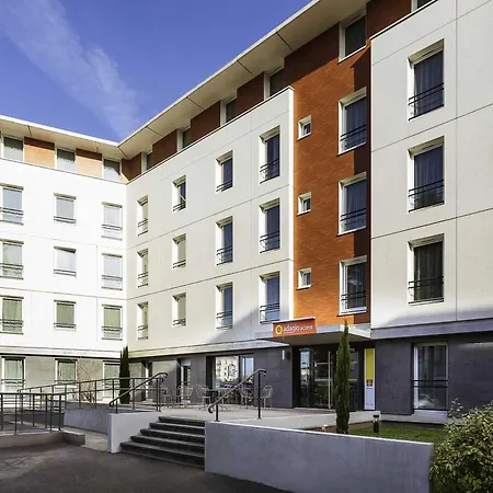 Aparthotel Adagio Access Orléans-2