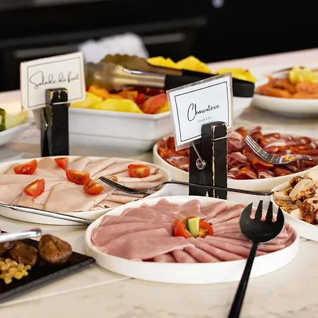 Mercure Paris Saint-Ouen-3